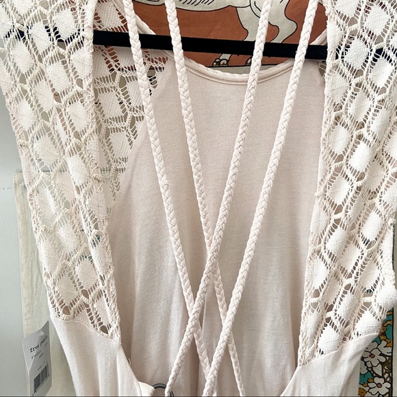 Shell Flowy Dress - Picture 8 of 10